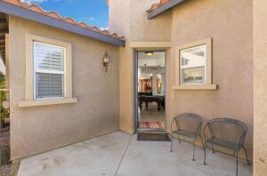 82770 Matthau Drive, Indio CA: https://media.crmls.org/mediaz/51be6b41-580c-4669-b0ac-1dc5808a4a3d.jpg