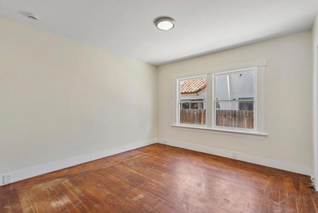 65 S Claremont Avenue, San Jose CA: https://media.crmls.org/mediaz/51be8757-ffb6-4323-911f-2794106df043.jpg