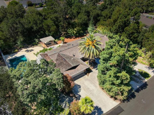 19521 Tweed Court, Saratoga CA: https://media.crmls.org/mediaz/51beb0dc-4258-494d-8733-342da9a63a5e.jpg