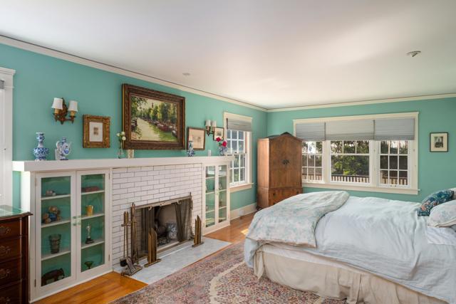 3130 2nd Ave, San Diego CA: https://media.crmls.org/mediaz/51c04802-4afd-468b-ab00-eaaeb1172888.jpg