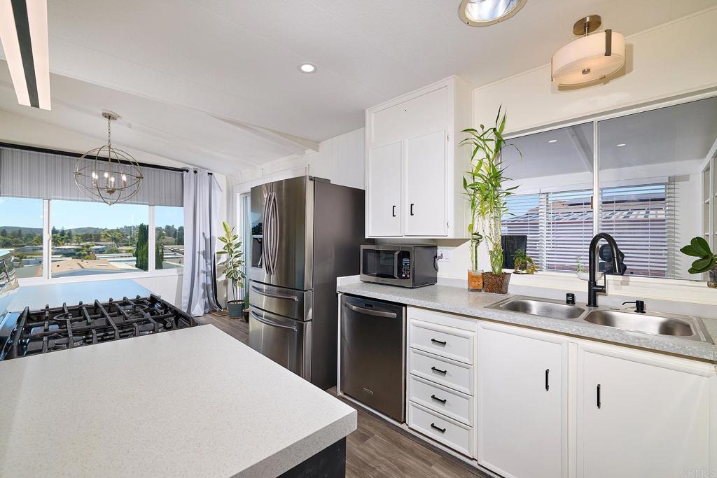 1195 La Moree Road - photo 9