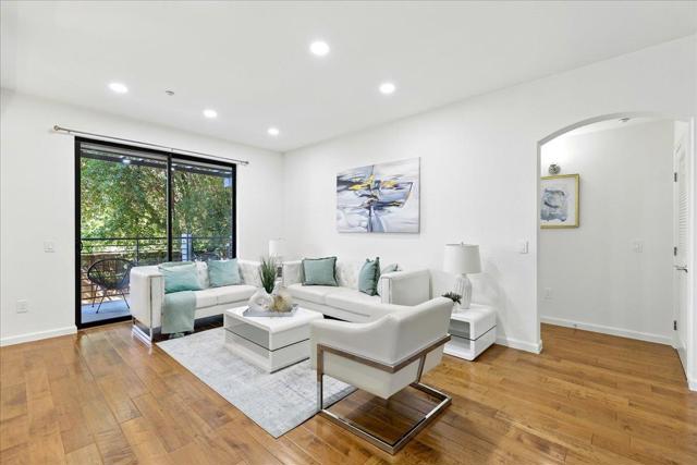 10745 N De Anza Boulevard, Cupertino CA: https://media.crmls.org/mediaz/51c31716-a6fb-4fd2-9d8c-62eae03f49b4.jpg