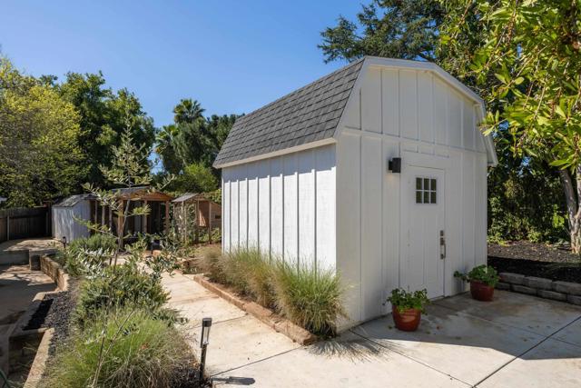Detail Gallery Image 31 of 39 For 1743 Green Briar Circle, Fallbrook,  CA 92028 - 3 Beds | 2 Baths