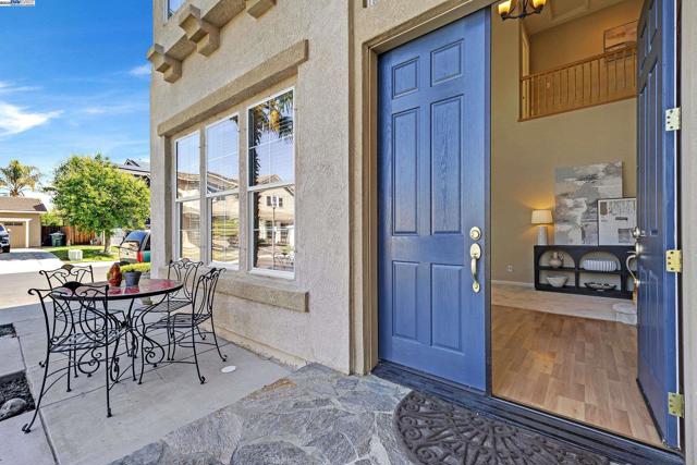 703 Seminole Ct, Discovery Bay CA: https://media.crmls.org/mediaz/51c42228-717c-4964-b0a1-1eb297b52dfe.jpg
