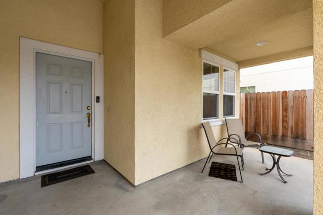 2357 N Rock Creek Drive, Los Banos CA: https://media.crmls.org/mediaz/51c47e6c-ea7b-4d47-ab63-1b2fc60097d9.jpg
