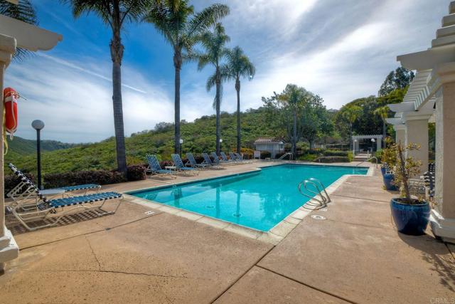 Detail Gallery Image 25 of 37 For 1560 Caminito Aguar, San Marcos,  CA 92078 - 2 Beds | 2 Baths