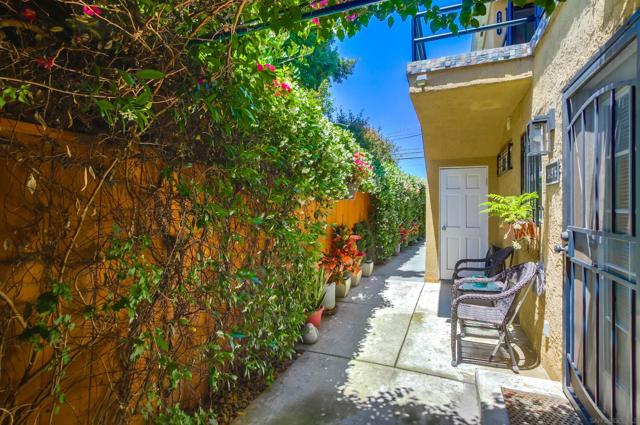 3415 19 Madison Ave, San Diego CA: https://media.crmls.org/mediaz/51c4b3ea-d114-4a9b-9775-cc2c97b5044f.jpg