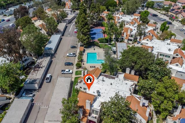 345 N Melrose Dr, Vista CA: https://media.crmls.org/mediaz/51c4d808-d311-4c08-8ed8-43f9570bbc31.jpg