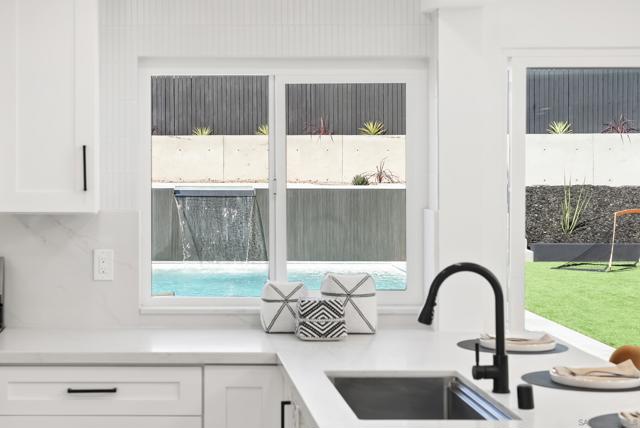 1110 Sea Village Dr, Cardiff by the Sea CA: https://media.crmls.org/mediaz/51c6a515-bc12-4ed9-84d8-88cae1f7c800.jpg