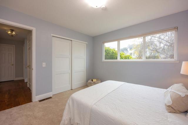 1077 Pearl Avenue, Moss Beach CA: https://media.crmls.org/mediaz/51c72580-2f4d-48f9-87b8-5b16bc8188a0.jpg