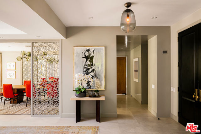 6 Bed Home for Sale in Los Angeles, California