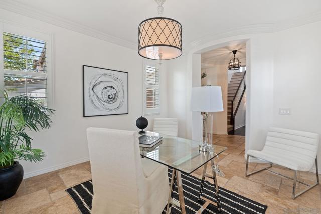 1008 Brightwood Drive., San Marcos CA: https://media.crmls.org/mediaz/51c800aa-4dc3-460b-8e6a-ccb773019d38.jpg