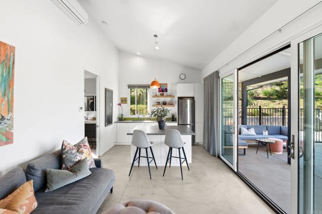 Detail Gallery Image 41 of 75 For 6937 Kellyn Ln, Vista,  CA 92084 - 4 Beds | 4/1 Baths