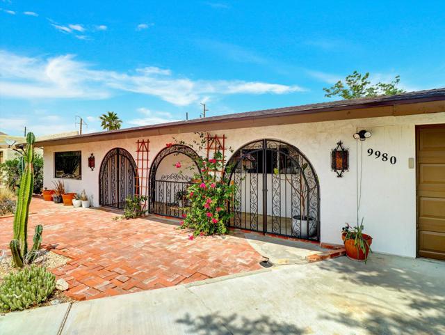 9980 Hoylake Road, Desert Hot Springs CA: https://media.crmls.org/mediaz/51c8dff6-70b1-4c85-9dc9-fb3788b573dd.jpg