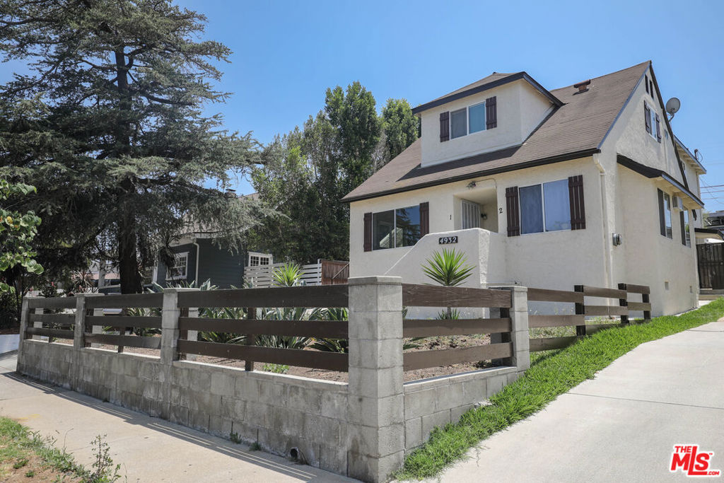 4932 Lincoln Avenue #1