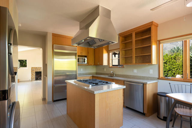 610 S Camino Real, Palm Springs CA: https://media.crmls.org/mediaz/51caab5d-b426-4c40-b1ee-bb4388b4440c.jpg