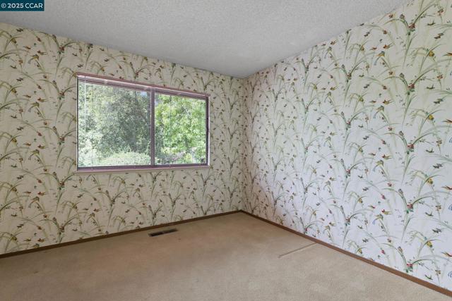 47 Bella Vista Ct, Diablo CA: https://media.crmls.org/mediaz/51cb44d6-c155-4009-901e-bbc0a1ed6f44.jpg