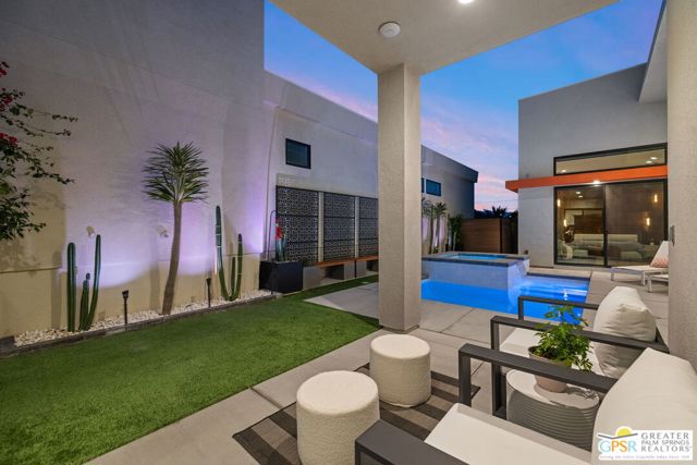 190 Obsidian Loop, Palm Springs CA: https://media.crmls.org/mediaz/51cb5295-7a03-4bef-943f-5f86ad07bf11.jpg