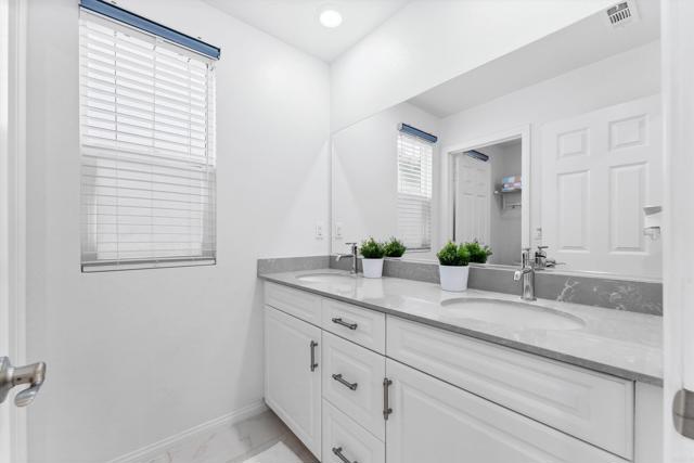 Detail Gallery Image 35 of 45 For 1684 W Trapezoid Dr, Anaheim,  CA 92802 - 3 Beds | 2/1 Baths