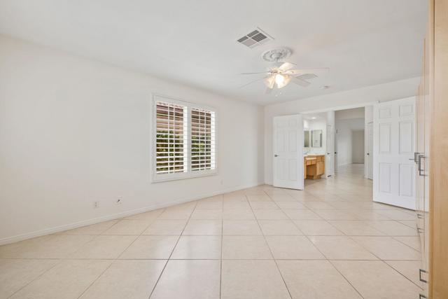 Image 23 of 49 For 79940 Hancock Court