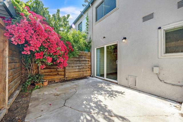 3545 Northwood Drive, Concord CA: https://media.crmls.org/mediaz/51cd44e3-3f17-4603-af79-f3b6072c4b3e.jpg