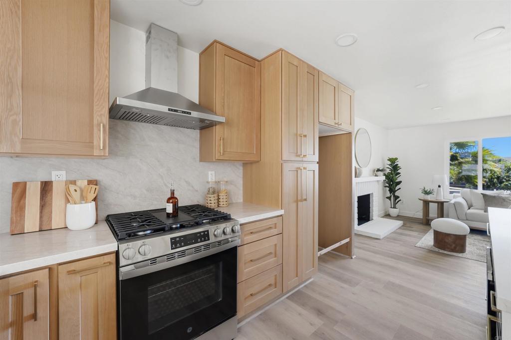 8060 Chalet Place - photo 7