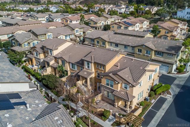 10423 Whitcomb Way, San Diego, California 92127, 2 Bedrooms Bedrooms, ,2 BathroomsBathrooms,Townhouse,For Sale,Whitcomb Way,240028573SD