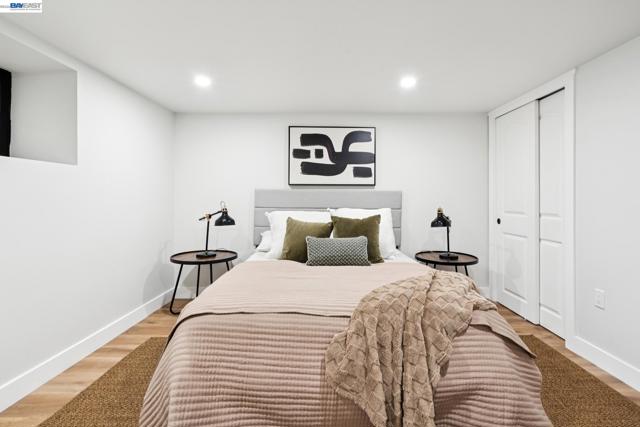 Image 31 of 45 For 800 Trestle Glen Rd