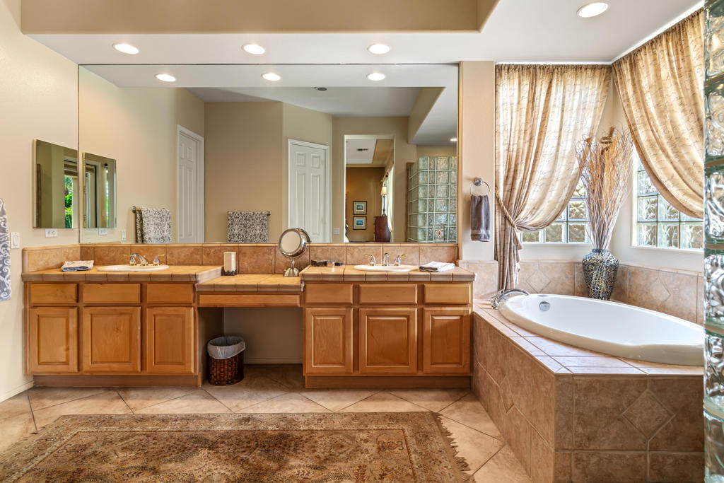 MLS #219138636DA image #30