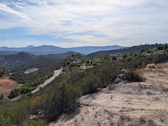 Detail Gallery Image 44 of 45 For 1496 Montana Serena Ct, El Cajon,  CA 92021 - – Beds | – Baths