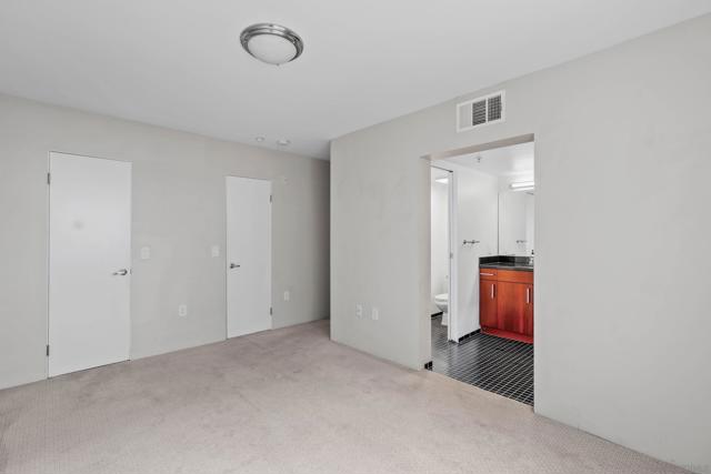 991 Sigsbee St, San Diego CA: https://media.crmls.org/mediaz/51d31754-1513-4107-b07d-da1c7a72f1ee.jpg