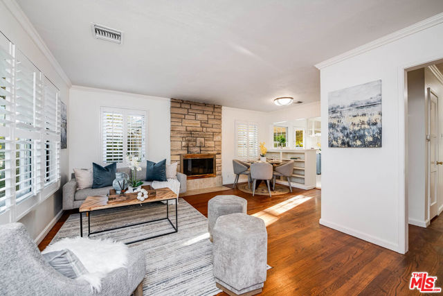 3 Bed Home for Sale in Burbank, California