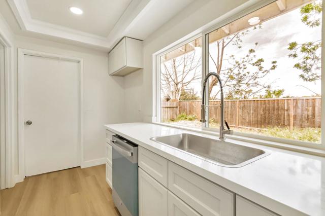 933 Faris Drive, San Jose CA: https://media.crmls.org/mediaz/51d3e388-3efd-416f-a77b-c789fa931bc5.jpg