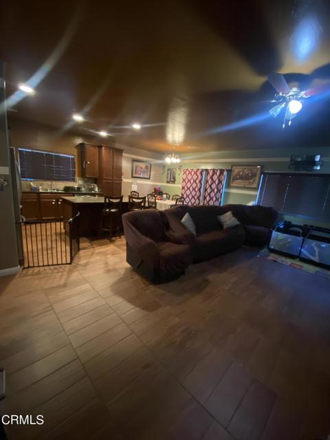 Detail Gallery Image 11 of 38 For 9116 Kellyann St, Bakersfield,  CA 93313 - 4 Beds | 2 Baths