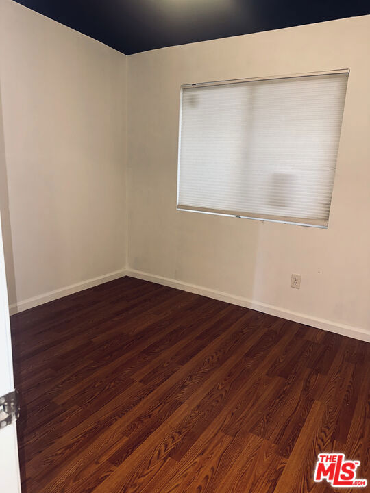 1204 Smith Place, Long Beach, California 90806, 3 Bedrooms Bedrooms, 0 ,1 BathroomBathrooms,Single Family Residence,For Sale,Smith,0,25631795