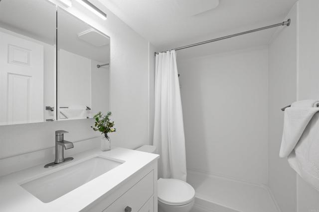 Detail Gallery Image 22 of 48 For 453 Hidden Vista Dr, Chula Vista,  CA 91910 - 4 Beds | 3 Baths