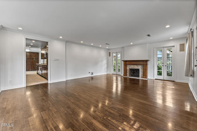 Detail Gallery Image 6 of 37 For 689 Arden Rd, Pasadena,  CA 91106 - 2 Beds | 2 Baths