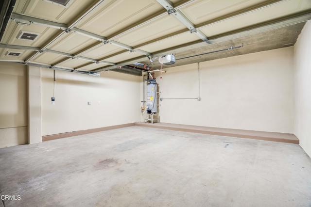300 E Alhambra Road, Alhambra CA: https://media.crmls.org/mediaz/51d79f37-c10b-4297-9a91-cbba54074719.jpg