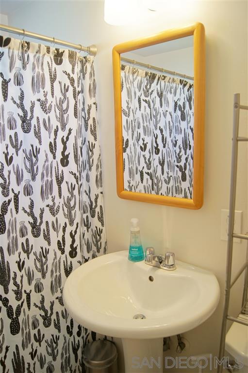 4430 Donald Ave - photo 12