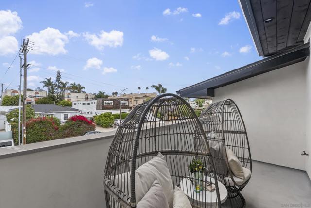 Image 22 of 46 For 1375 Pacific Beach Dr.