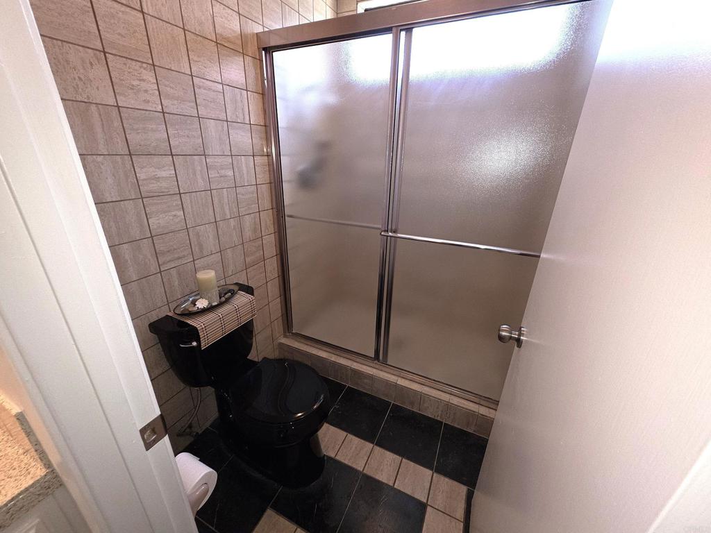 https://media.crmls.org/mediaz/51d9c45a-8b16-4862-8677-50c91680fdbc.jpg?preset=X-Large