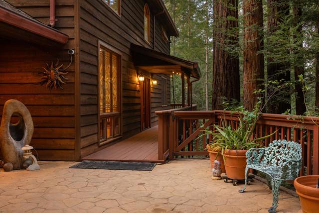 489 Northridge Drive, Scotts Valley CA: https://media.crmls.org/mediaz/51db9890-df3f-4c74-b0f0-c69c2f29093c.jpg