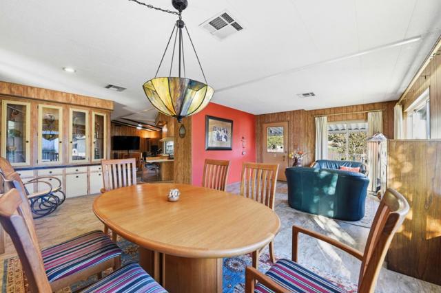 146 Mountain Springs Drive, San Jose CA: https://media.crmls.org/mediaz/51dbf8f0-500e-4efb-9503-b9ea54eb3e53.jpg