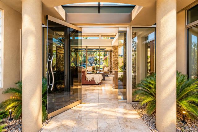 1134 Lake Vista, Palm Desert, CA 92260