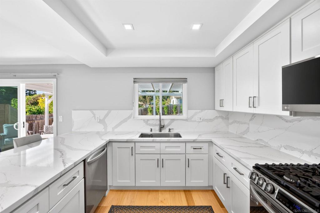 2336 Kenwyn - photo 19