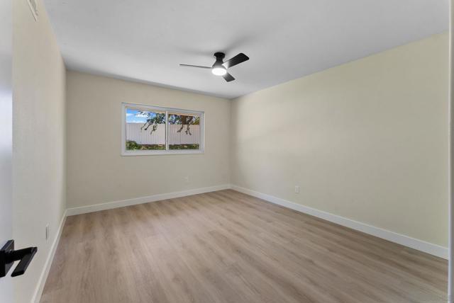 11412 Lucera Pl, San Diego CA: https://media.crmls.org/mediaz/51de40c6-e374-44fb-a368-4c12884a4cf2.jpg