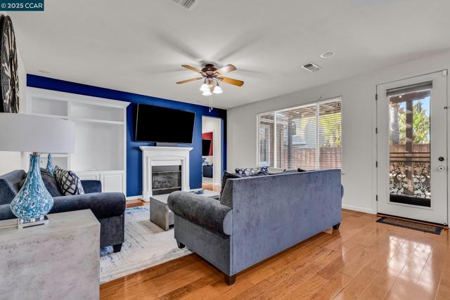 3627 Otter Brook Loop, Discovery Bay CA: https://media.crmls.org/mediaz/51e1539e-901b-477e-a616-009635c5edbe.jpg