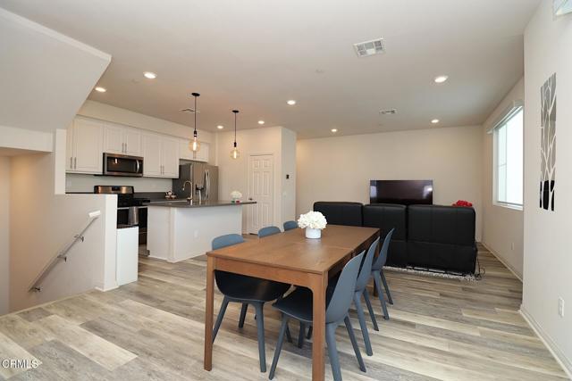 Detail Gallery Image 17 of 45 For 24847 Whaler Way, Harbor City,  CA 90710 - 2 Beds | 2/1 Baths