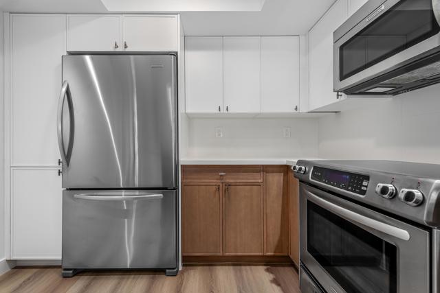 500 E Amado Road #212, Palm Springs, CA 92262