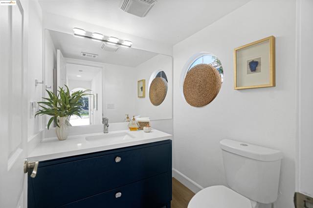 153 Camino Del Sol, Vallejo CA: https://media.crmls.org/mediaz/51e71bd8-5542-451d-9191-4ee5561cf05e.jpg